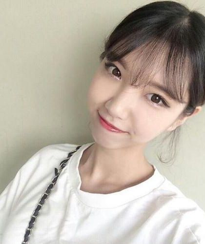 【完结】穿进耽美文后“姐妹”们都“性转”了 作者：不迷鹿